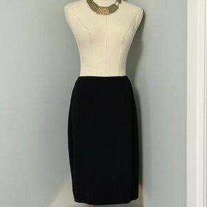 Ellen Tracy Black Lined Pencil Skirt | Size 8, classic luxury,timeless